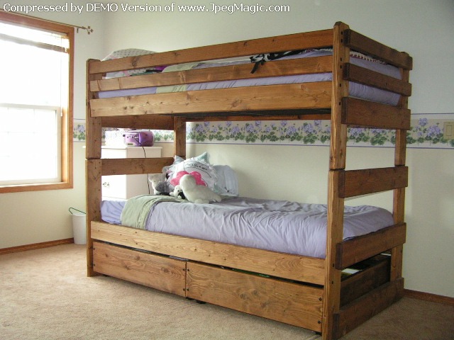  bunk bed this bunk looks the same as the standard bunk bed but with a